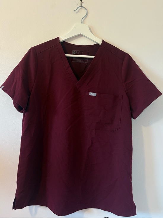 Figs Tops - FIGS Women's Catarina One-Pocket Scrub Top M